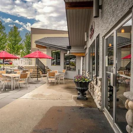 Prestige Mountain Resort Rossland-3