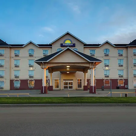 Days Inn By Wyndham Dawson Creek-2