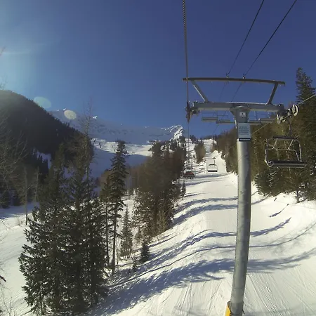 Fernie Slopeside Lodge-3