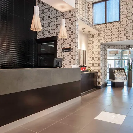 Sandman Hotel And Suites Abbotsford-2