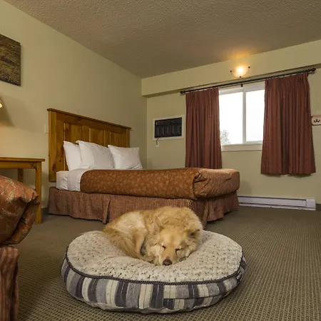 Red Tree Lodge-2