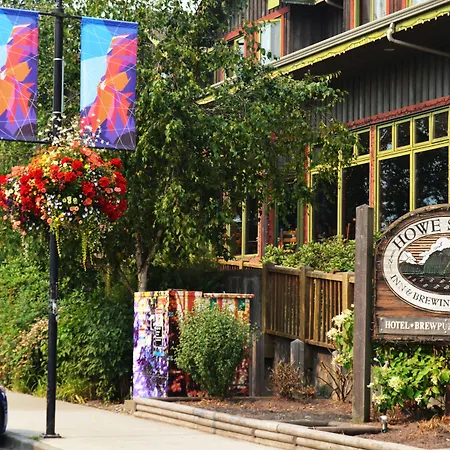 Howe Sound Inn & Brewing Company-2