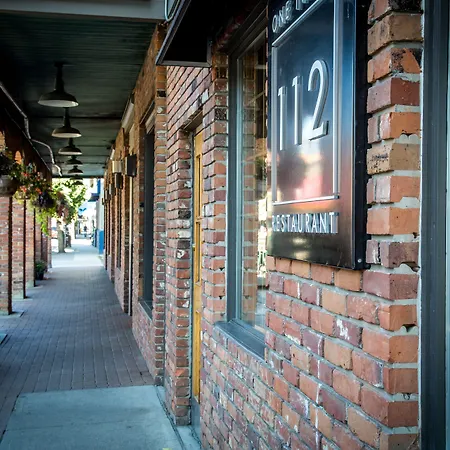 Regent Hotel Revelstoke-2