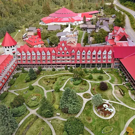 Three Valley Lake Chateau-3