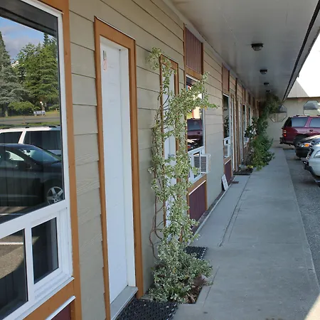 Redford Motel-3