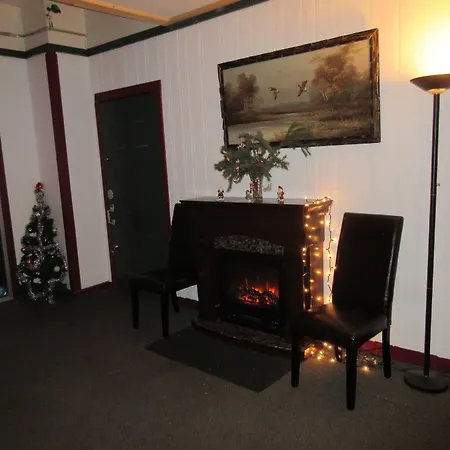 Chameleon Hotel-2