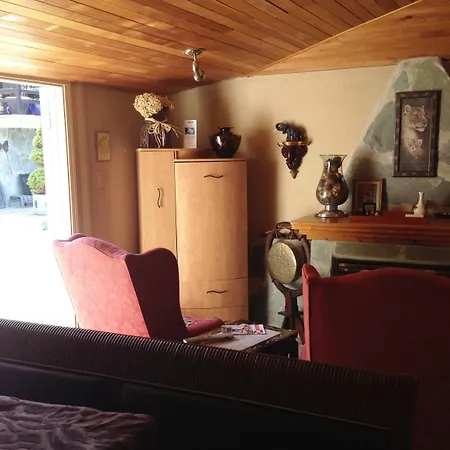 The Stone Hedge Bed And Breakfast-2
