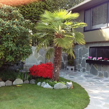The Stone Hedge Bed And Breakfast-3