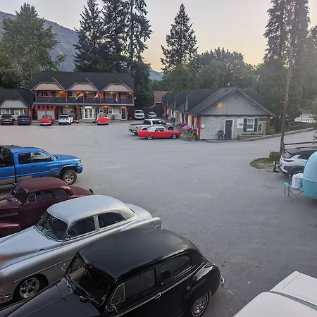 Alpine Inn & Suites-2