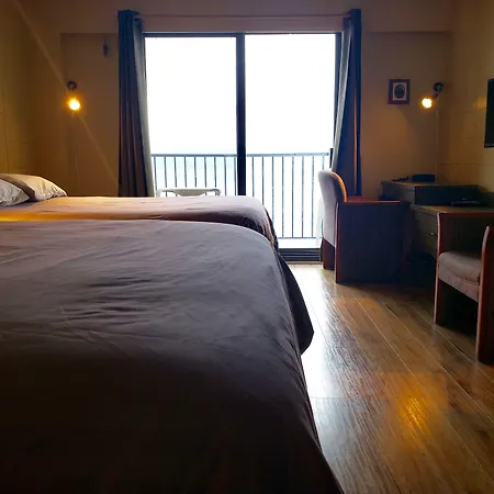 Above Tide Motel-2