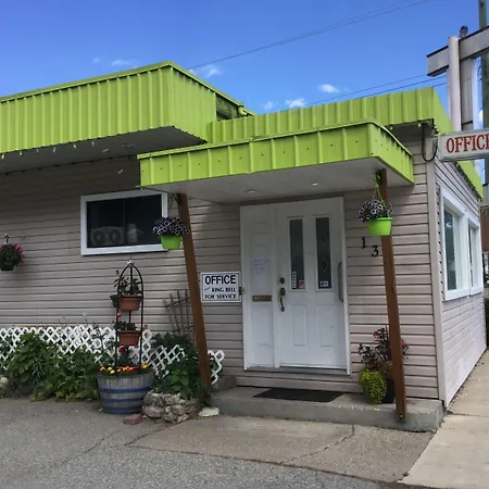 The Cedars Motel-3