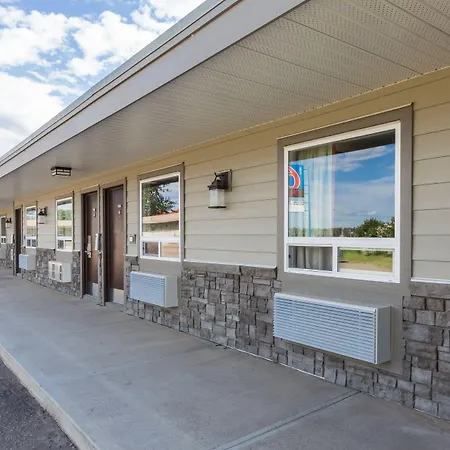 Motel 6-Fort Nelson, Bc-3