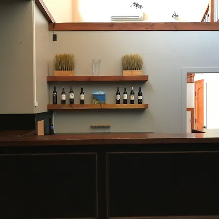 Wesbert Winery & Guest Suites-2