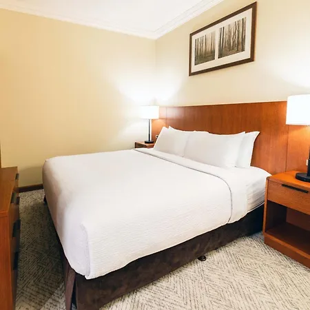Sutton Place Hotel Revelstoke Mountain Resort-2