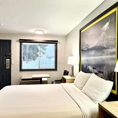 Super 8 By Wyndham Clearwater Bc-2