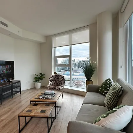 Ubc Pacific Spirit Modern Style Home-3