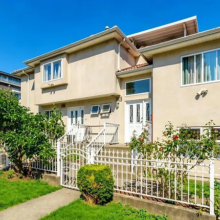 Cozy Home In Vancouver-2