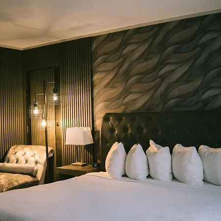 The Thompson Hotel-2