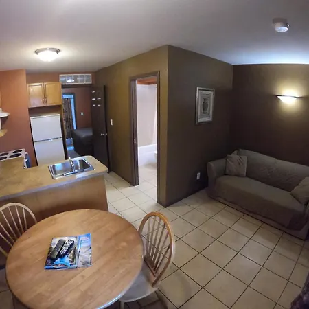 Avalon Inn-2