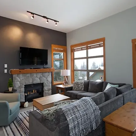 Beautifully Renovated, Fantastic Views Ski In Out 3 Beds - Mountain Star-2