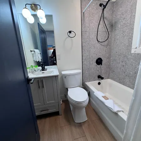 Shoreline Resort Condominiums-3