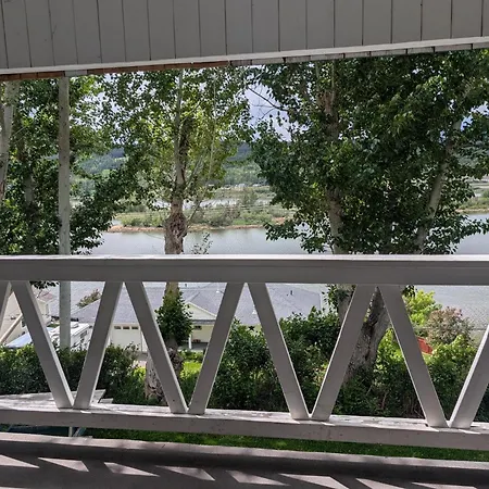 Lakeside Motel-2