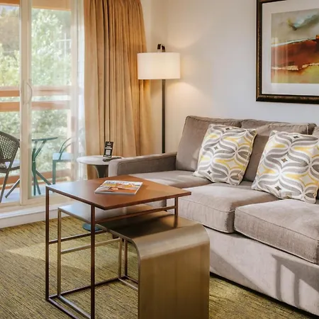 Executive Suites Hotel And Resort, Squamish-2
