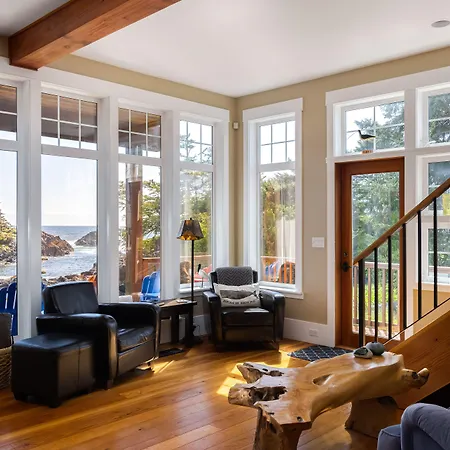 Black Rock Beach House-3