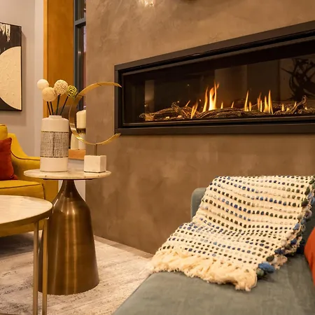 Alpenglow Lodge Family & Work Retreat By Mva-3