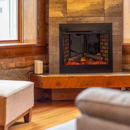 Luxurious 901 Condos By Fernie Central Reservations-3