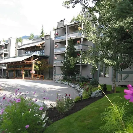 Tantalus Resort Lodge-3