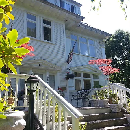 Balfour House-2