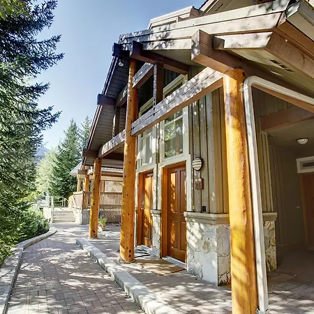 Symphony Resort Whistler-2