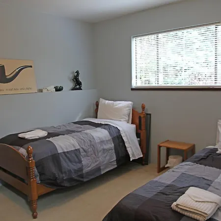 Four-Bedroom Home In Broadmead 22-3