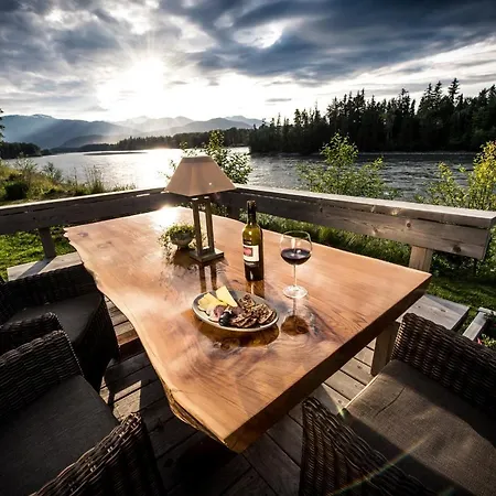 Skeena River House Bed & Breakfast-2