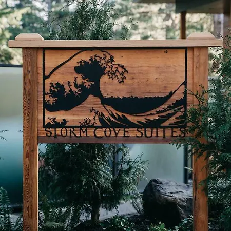 Storm Cove Suites-3