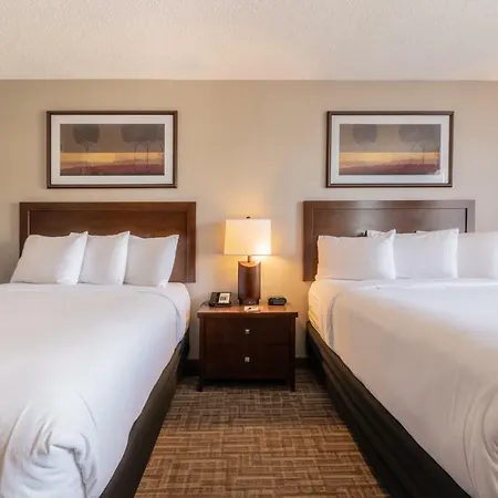 Hotel Kelowna & Conference Centre-2