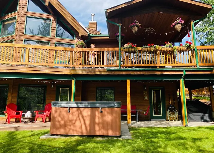 Journey'S End - 2 Bed 1 Bath Suite Golden