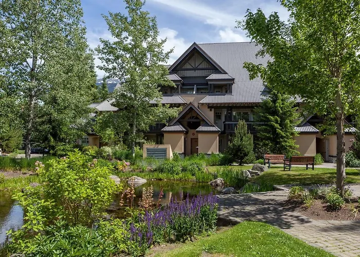 Renovated & Spacious 1Bed/2Bath Whistler Village
