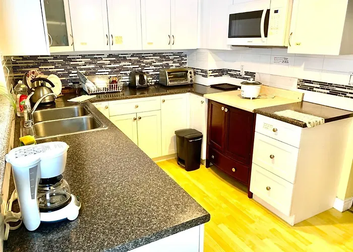 Good Location Apartment Surrey