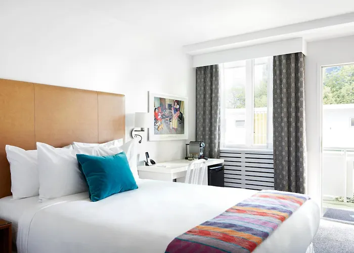 Hotéis perto de Hospital Geral de Vancouver