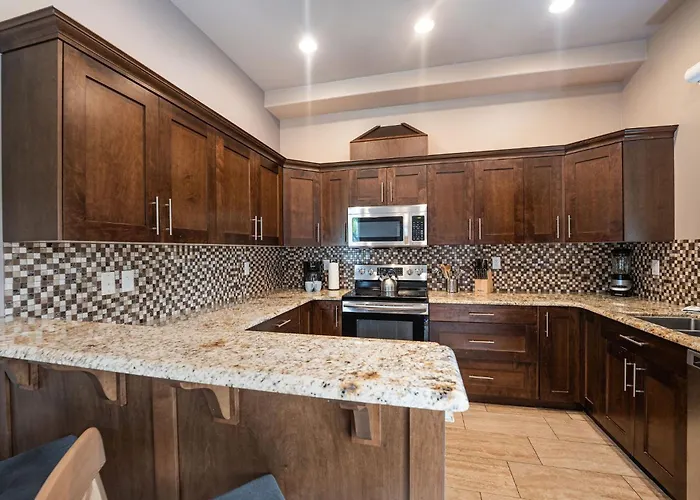 Haustierfreundliches Aspen Lodge By Revelstoke Vacations