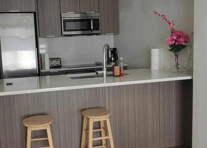 Haustierfreundliches Lovely 1 Bedroom Condo Victoria