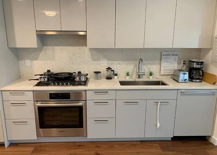 Explore Qe Park From Luxury Studio Appartamento Vancouver