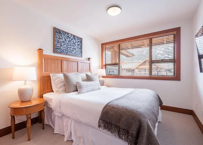 Montebello 4823 By Outpost Whistler