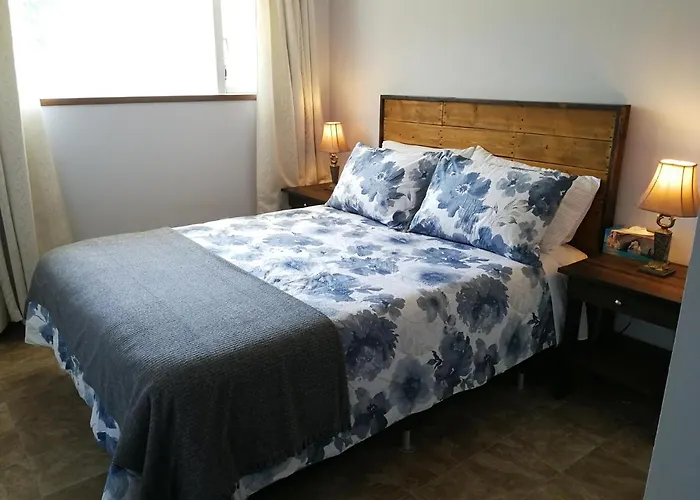 Cozy Knights Cambie Hotel Kelowna