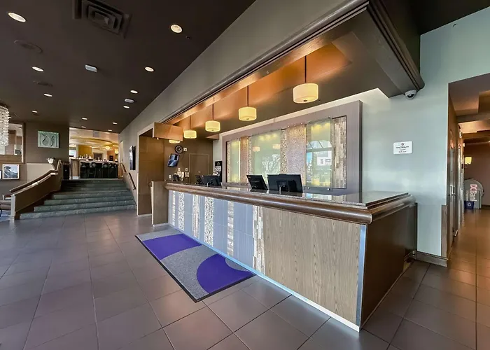 Nanaimo hotels near Harewood Centennial Park