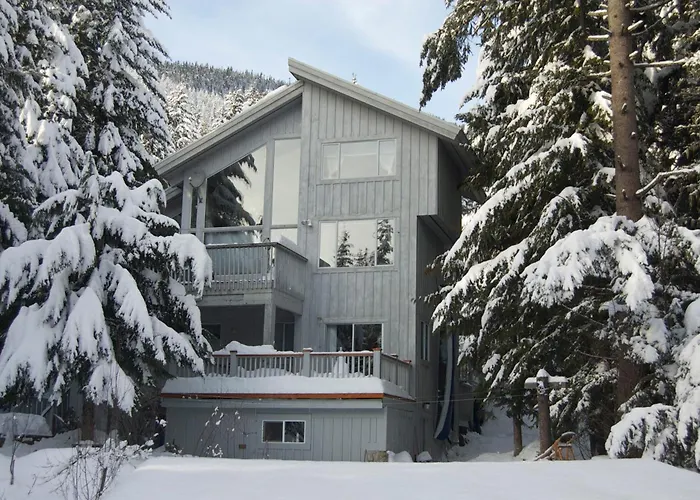 Hotel Belle Neige Whistler