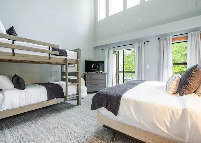 Villa Greyhawk By Outpost Whistler