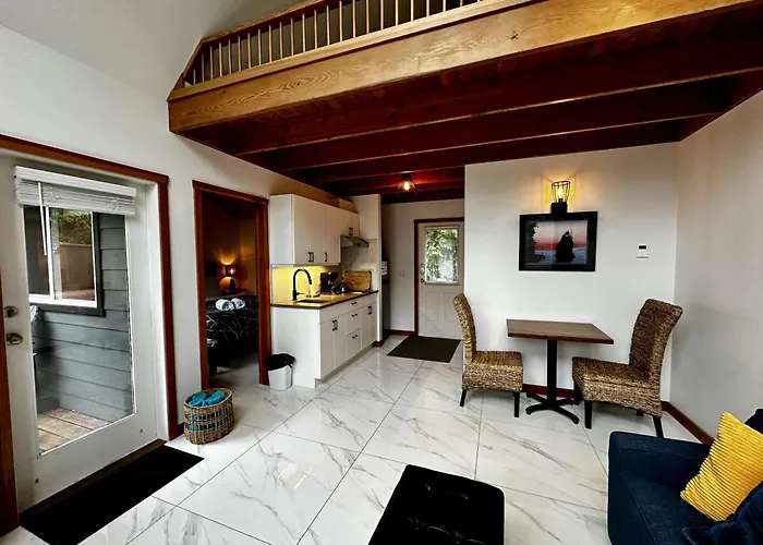 Privates Private Oceanfront Cabin And Hot Tub! - Gww Ucluelet